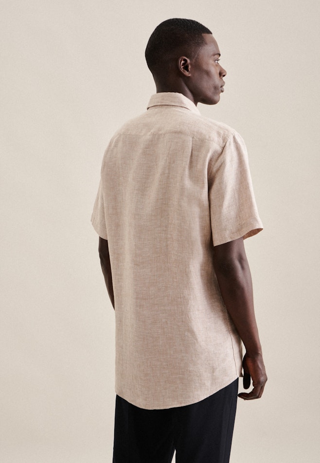 Linen Short sleeve Business Shirt in Regular with Kent-Collar in Brown | Seidensticker online shop