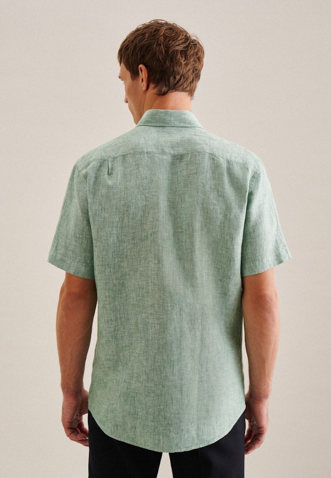 Linen Short sleeve Business Shirt in Regular with Kent-Collar in Green | Seidensticker online shop