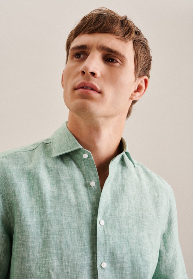 Linen Short sleeve Business Shirt in Regular with Kent-Collar in Green |  Seidensticker Onlineshop