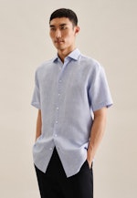 Linen Short sleeve Business Shirt in Regular with Kent-Collar in Light Blue |  Seidensticker Onlineshop