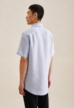 Linen Short sleeve Business Shirt in Regular with Kent-Collar in Light Blue |  Seidensticker Onlineshop