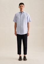 Linen Short sleeve Business Shirt in Regular with Kent-Collar in Light Blue |  Seidensticker Onlineshop