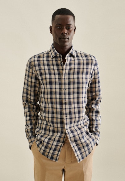 Shaped Chemise d'affaires carreaux in Bleu Foncé |  Seidensticker Onlineshop