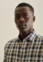 Shaped Chemise d'affaires carreaux in Bleu Foncé |  Seidensticker Onlineshop