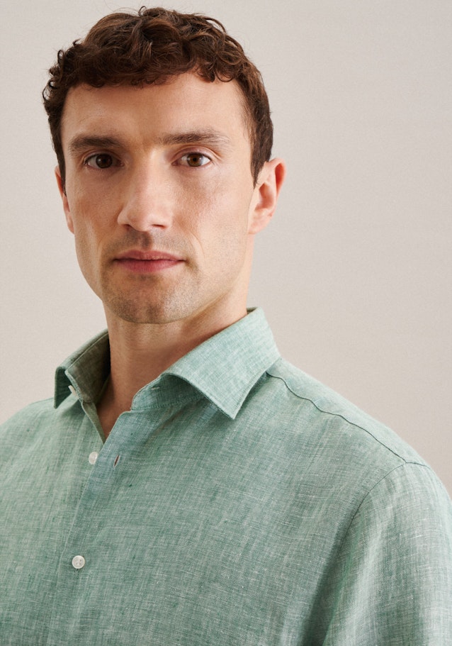 Business Shirt in Shaped with Kent-Collar in Green |  Seidensticker Onlineshop