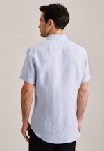 Chemise Business Slim Manche courte Col Kent in Bleu Clair |  Seidensticker Onlineshop