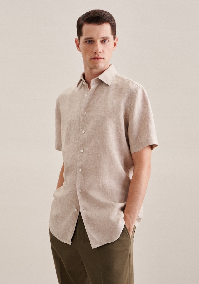 Linen Short sleeve Business Shirt in Shaped with Kent-Collar in Brown | Seidensticker Onlineshop