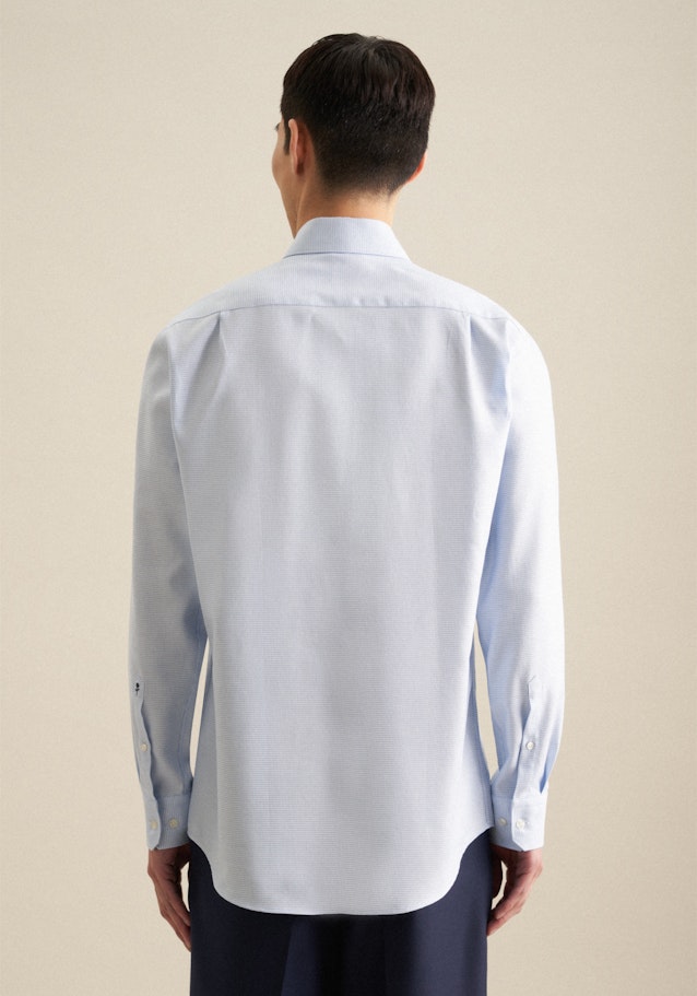 Easy-iron Structure Business Shirt in Regular with Kent-Collar in Light Blue |  Seidensticker Onlineshop