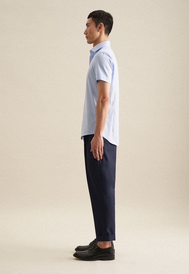 Non-iron Twill Short sleeve Business Shirt in Slim with Kent-Collar in Light Blue |  Seidensticker Onlineshop