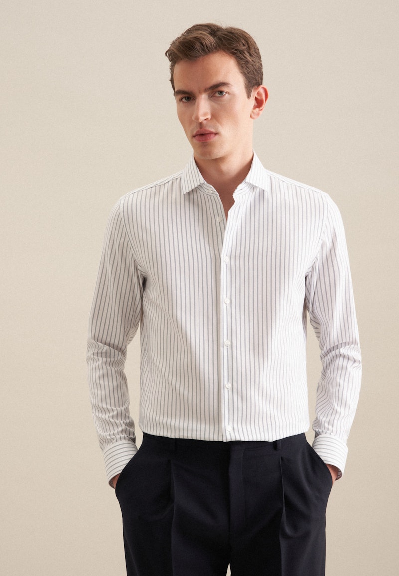 Non-iron Structure Business Shirt in Slim with Kent-Collar