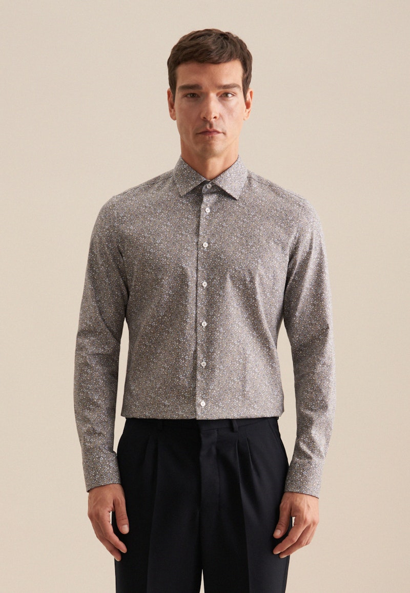 Business Shirt in Shaped with Kent-Collar