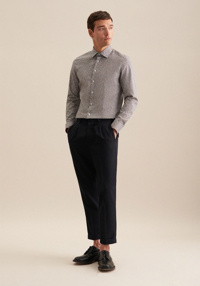 Twill Business Hemd in Shaped mit Kentkragen in Braun | Seidensticker Onlineshop