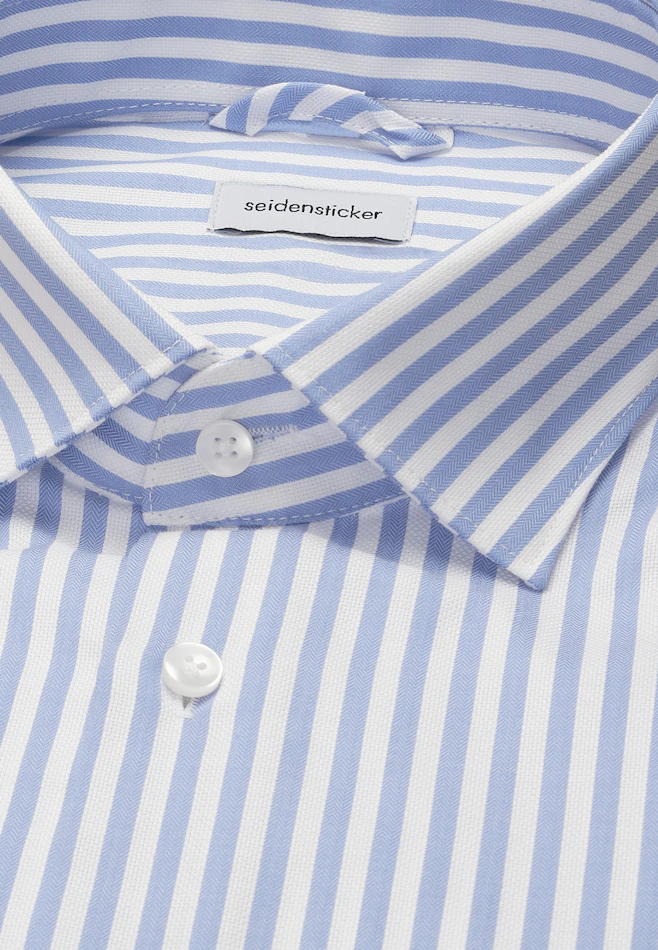 Shaped Business Hemd Gestreift in Mittelblau | Seidensticker Onlineshop