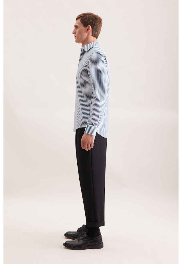 Shaped Business Hemd Gestreift in Grün |  Seidensticker Onlineshop