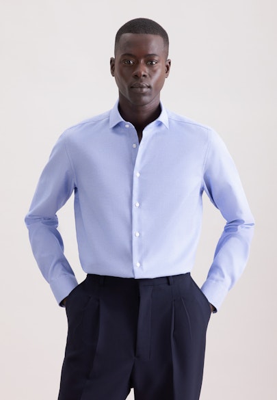 Shaped Chemise d'affaires Structure in Bleu Moyen | Seidensticker Onlineshop