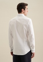 Twill Performance-Hemd in Slim mit Kentkragen in Weiß |  Seidensticker Onlineshop