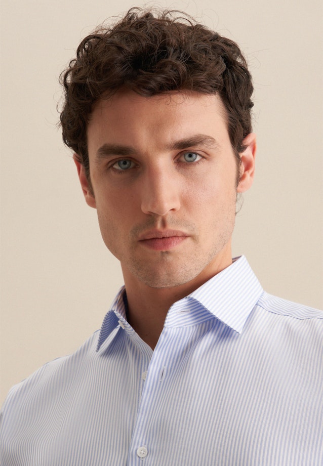 Regular Business Hemd Gestreift in Mittelblau |  Seidensticker Onlineshop