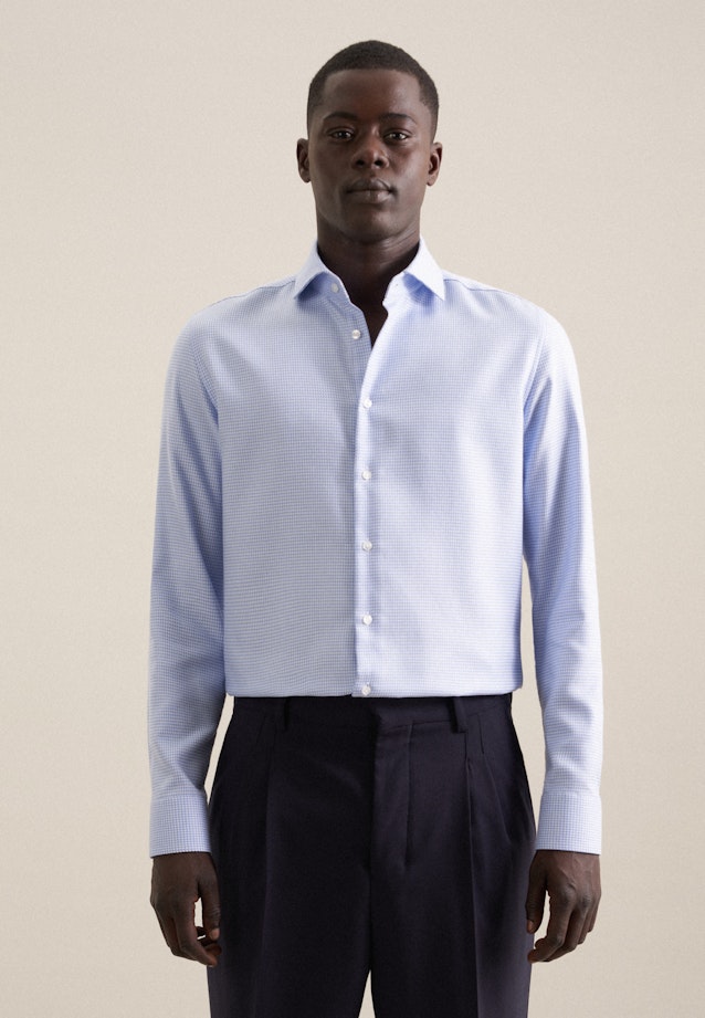 Non-iron Structure Business Shirt in Slim with Kent-Collar in Light Blue |  Seidensticker Onlineshop