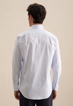 Twill Business Shirt in Regular with Kent-Collar and extra long sleeve in Light Blue |  Seidensticker Onlineshop