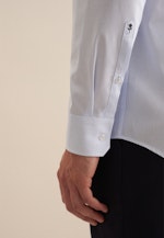 Twill Business Shirt in Regular with Kent-Collar and extra long sleeve in Light Blue |  Seidensticker Onlineshop