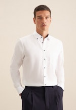 Bügelfreies Twill Business Hemd in Regular mit Button-Down-Kragen in Weiß |  Seidensticker Onlineshop