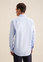 Bügelfreies Twill Business Hemd in Regular mit Button-Down-Kragen in Hellblau |  Seidensticker Onlineshop