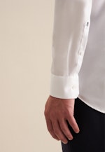 Non-iron Twill Business Shirt in Slim with Kent-Collar and extra long sleeve in White |  Seidensticker Onlineshop