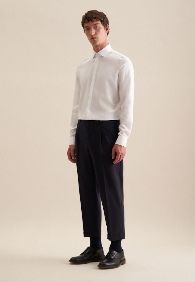 Non-iron Twill Business Shirt in Slim with Kent-Collar and extra long sleeve in White |  Seidensticker Onlineshop