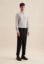 Non-iron Twill Business Shirt in Slim with Kent-Collar in Grey |  Seidensticker Onlineshop