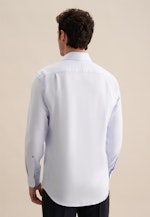 Chemise Business Regular Col Kent  manches extra-longues in Bleu Clair |  Seidensticker Onlineshop