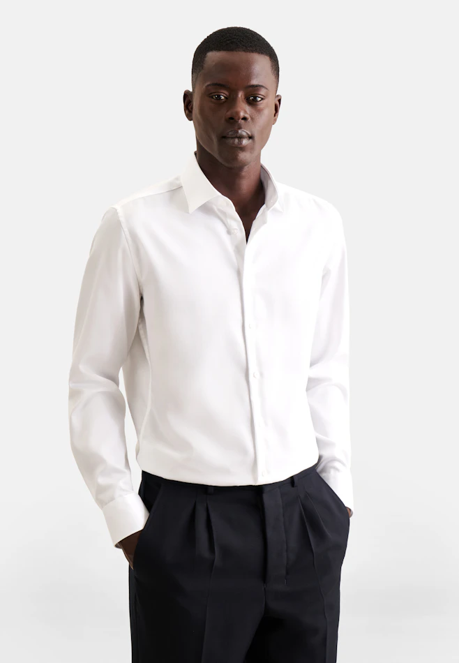 Shaped Chemise d'affaires Uni dans Blanc | Boutique en ligne Seidensticker