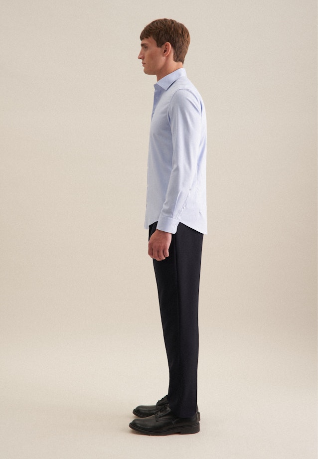 Shaped Chemise d'affaires Uni in Bleu Moyen |  Seidensticker Onlineshop