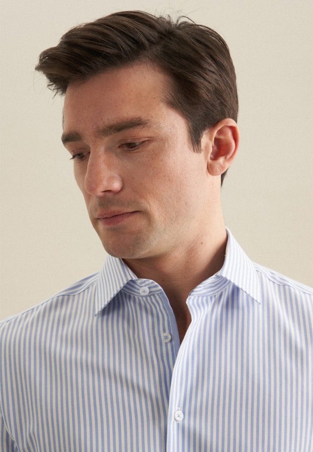 Non-iron Poplin Business Shirt in Slim with Kent-Collar in Light Blue |  Seidensticker Onlineshop