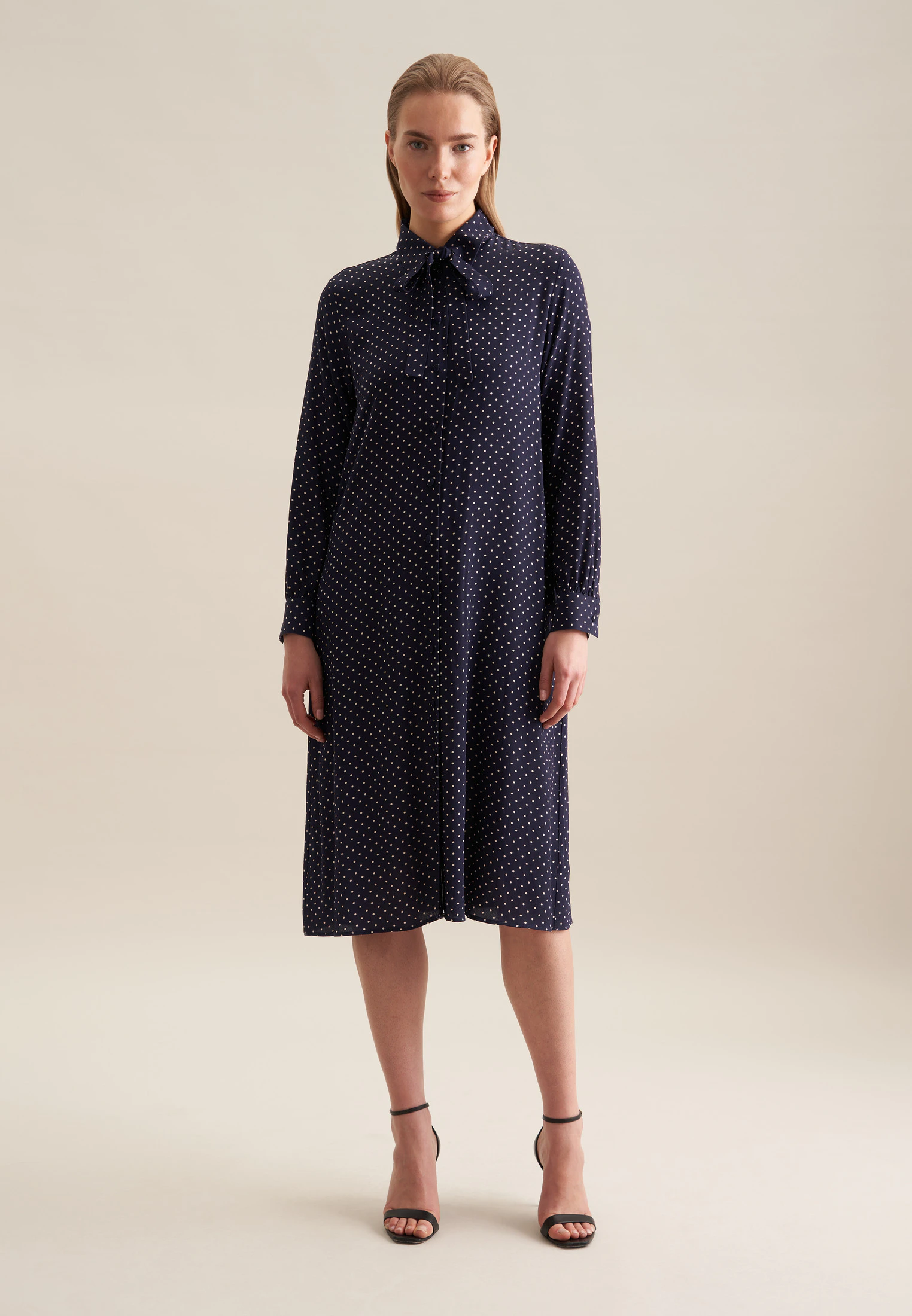 Kleid Punkte Blau