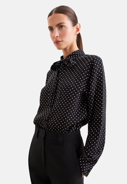 Hemdbluse aus Viskose mit abnehmbarer Schluppe in Schwarz |  Seidensticker Onlineshop