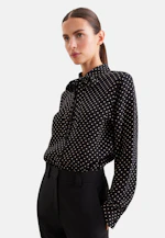 Hemdbluse aus Viskose mit abnehmbarer Schluppe in Schwarz |  Seidensticker Onlineshop