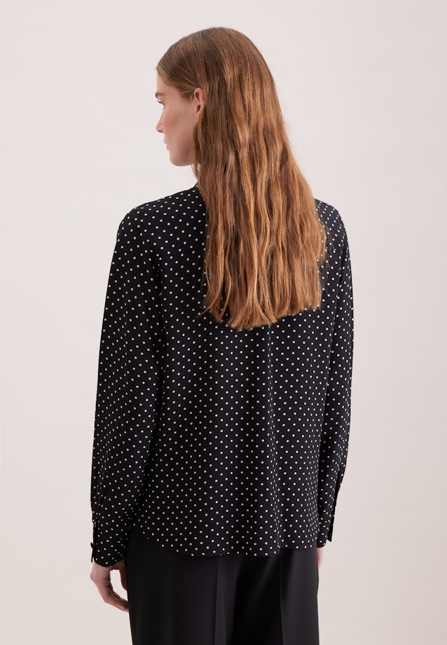 Hemdbluse aus Viskose mit abnehmbarer Schluppe in Schwarz |  Seidensticker Onlineshop
