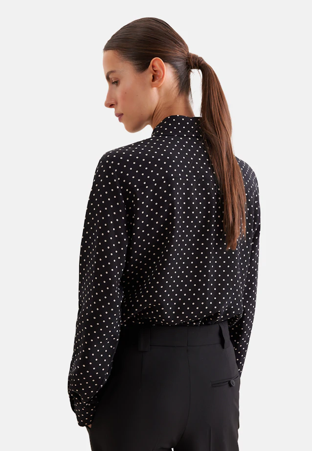 Hemdbluse aus Viskose mit abnehmbarer Schluppe in Schwarz |  Seidensticker Onlineshop