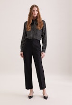 Hemdbluse aus Viskose mit abnehmbarer Schluppe in Schwarz |  Seidensticker Onlineshop