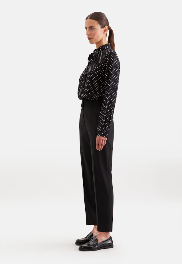Hemdbluse aus Viskose mit abnehmbarer Schluppe in Schwarz |  Seidensticker Onlineshop