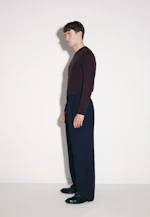 Wide-Leg Chino mit Bundfalten und adjustable waist in Dunkelblau |  Seidensticker Onlineshop
