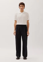 Wide-Leg Chino mit Bundfalten und adjustable waist in Noir |  Seidensticker Onlineshop