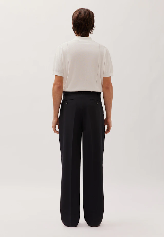 Wide-Leg Chino mit Bundfalten und adjustable waist in Schwarz |  Seidensticker Onlineshop