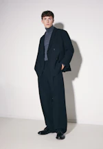 Wide-Leg Chino mit Bundfalten und adjustable waist in Schwarz |  Seidensticker Onlineshop