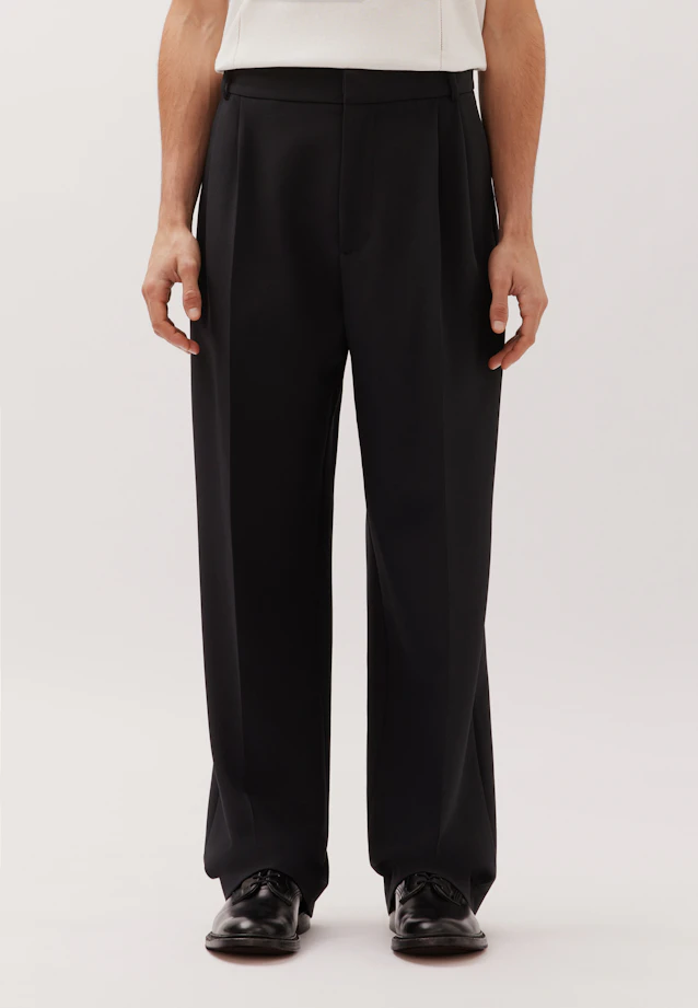 Wide-Leg Chino mit Bundfalten und adjustable waist in Noir |  Seidensticker Onlineshop