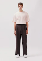 Wide-Leg Chino mit Bundfalten und adjustable waist in Braun |  Seidensticker Onlineshop