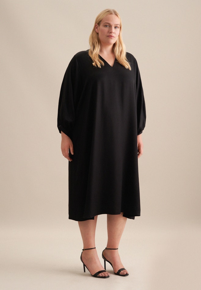 Curvy Robe Regular Manche Longue dans Noir | Boutique en ligne Seidensticker