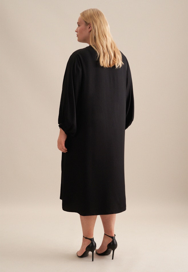 Curvy Robe Regular Manche Longue dans Noir | Boutique en ligne Seidensticker