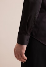 Shaped Business Hemd Uni in Schwarz |  Seidensticker Onlineshop