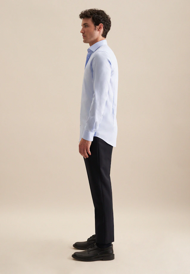 Shaped Chemise d'affaires Uni in Bleu Clair |  Seidensticker Onlineshop